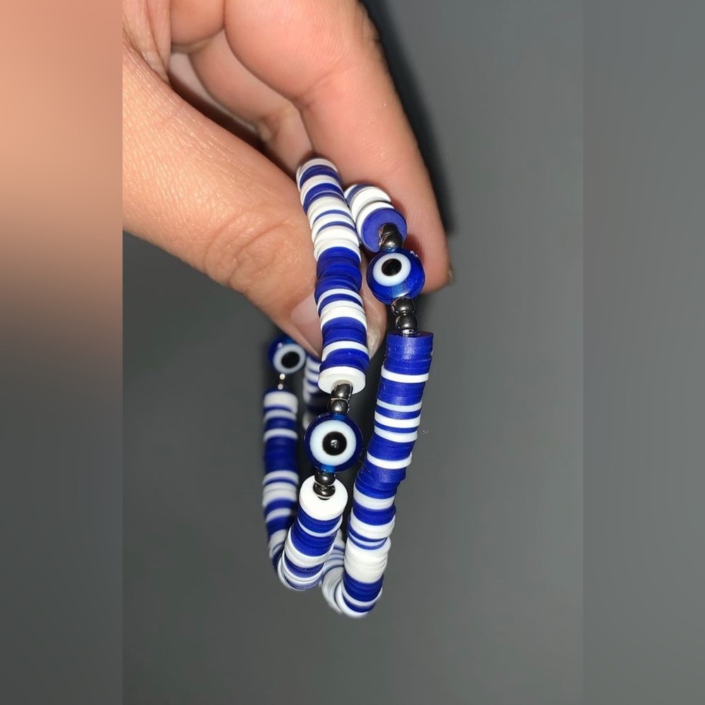 Homemade bracelets💯 ig@jnc.bracelets💕💕